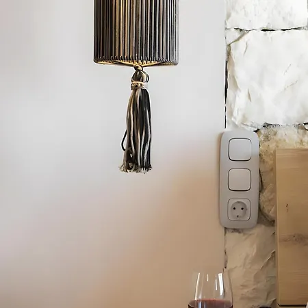 Modern Country Villa Fternon