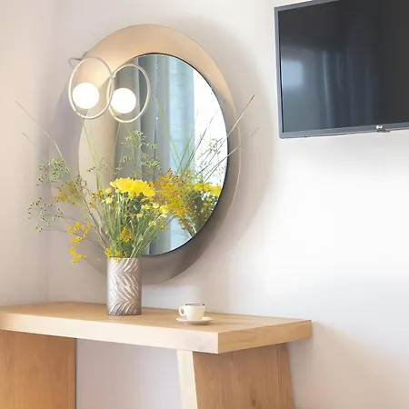 Modern Country * Fternon